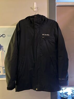 Men’s Columbia Omni-Tech Waterproof Parka - Size Small